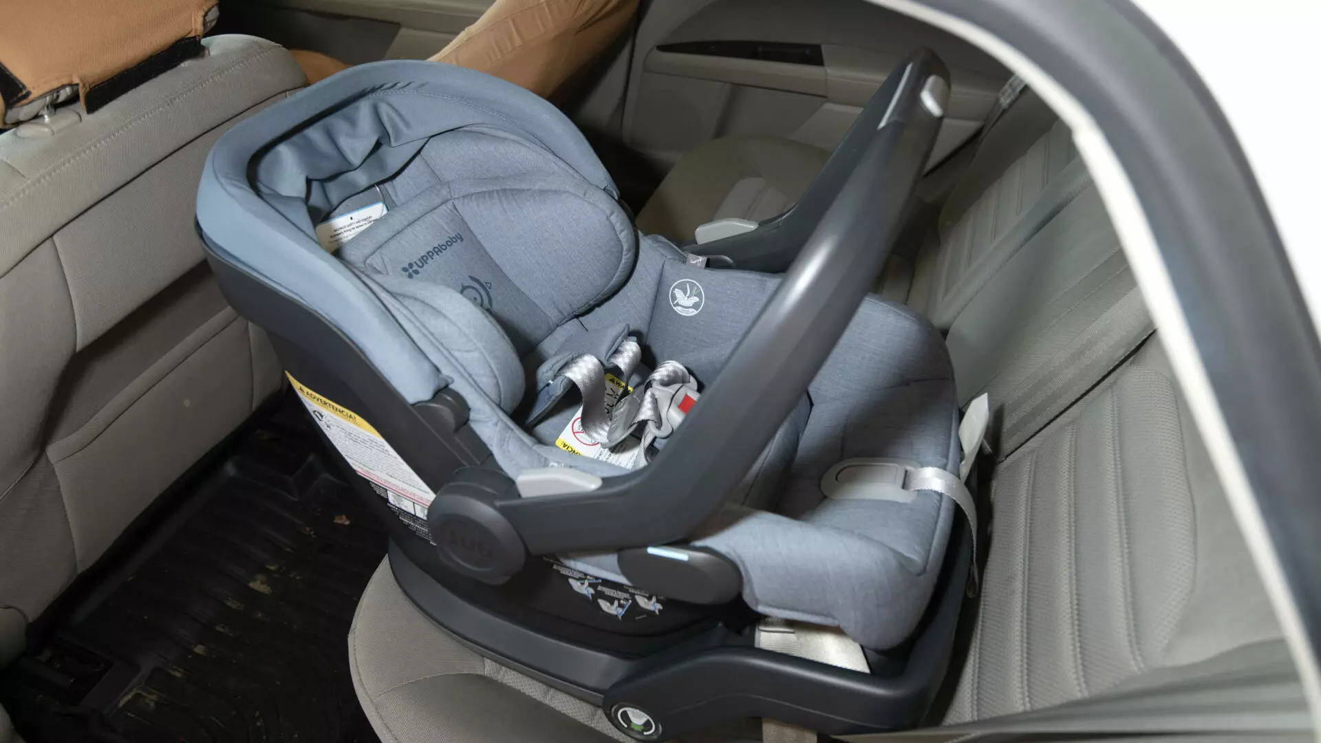 M1_car-seat_MesaV2